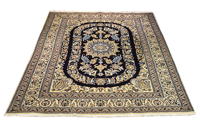 Naein Rug